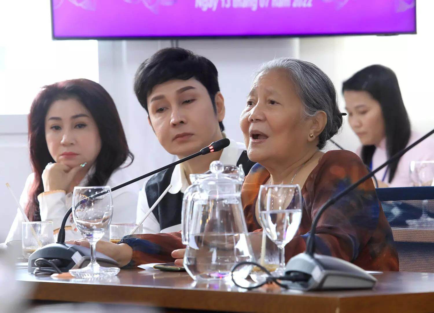 Giải Trần Hữu Trang 2022: Có nên để NSƯT tranh tài cùng nghệ sĩ trẻ? 6 Giải Trần Hữu Trang 2022: Có nên để NSƯT tranh tài cùng nghệ sĩ trẻ ? ảnh 5